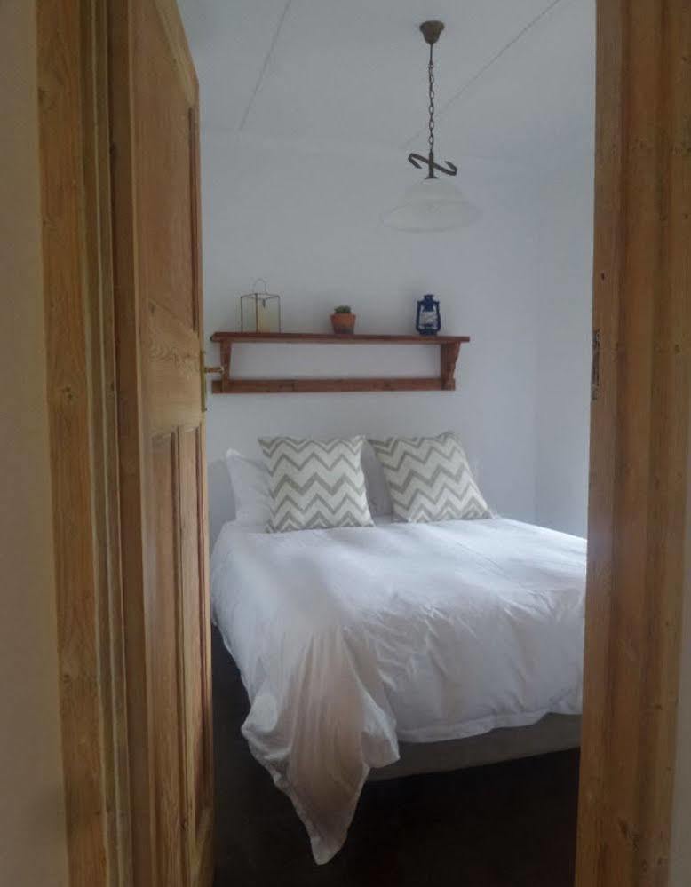 The Country Cottage Swellendam Esterno foto