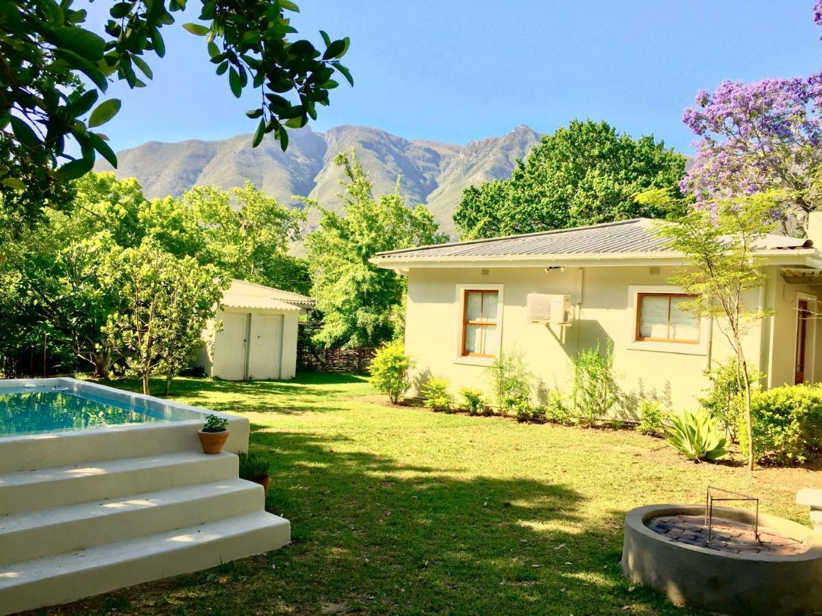 The Country Cottage Swellendam Esterno foto